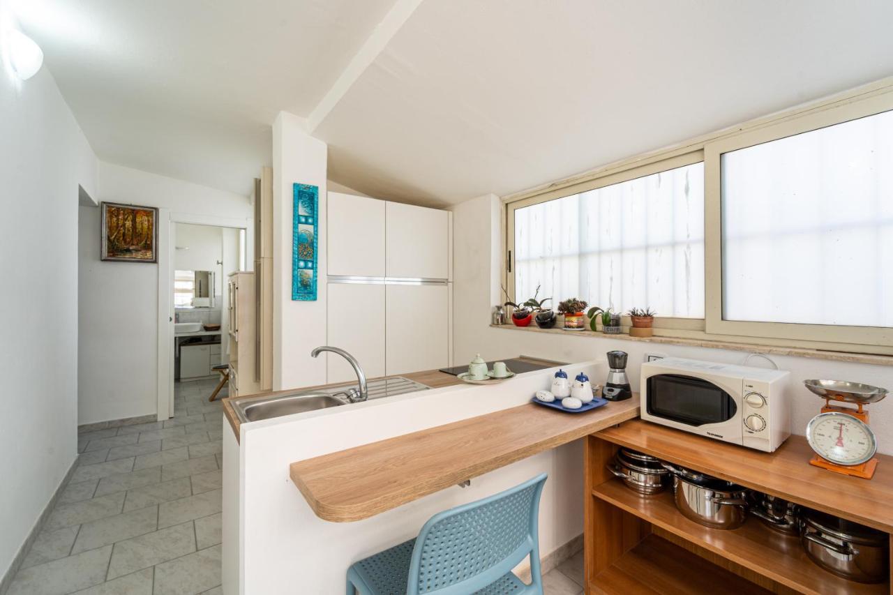 Monolocale Gio Apartman Carbonia Kültér fotó